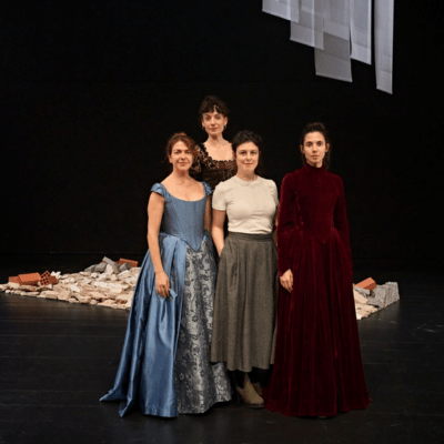 Ellas son «La Fortaleza»: Lucía Carballal, Mamen Camacho, Natalia Huarte y Eva&nbsp;Rufo